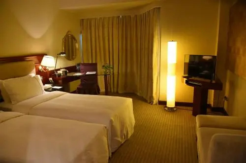 Dong Yue Hotel