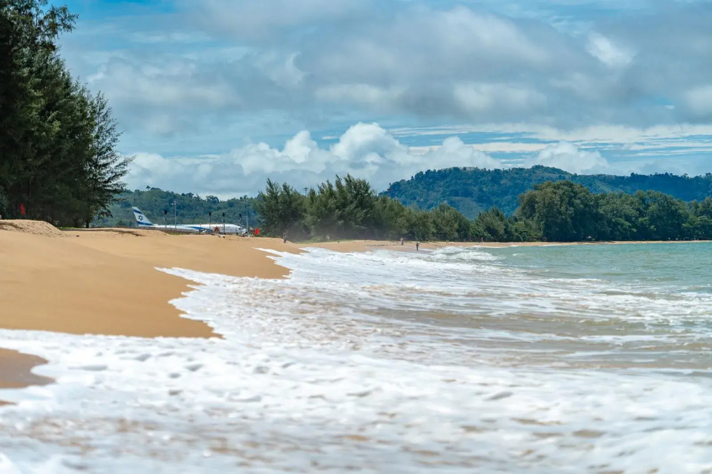 Andaman Pool Villas, Maikhao Beach Phuket