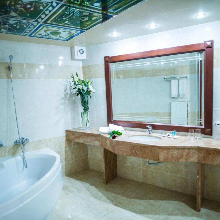Crithonis Paradise Hotel