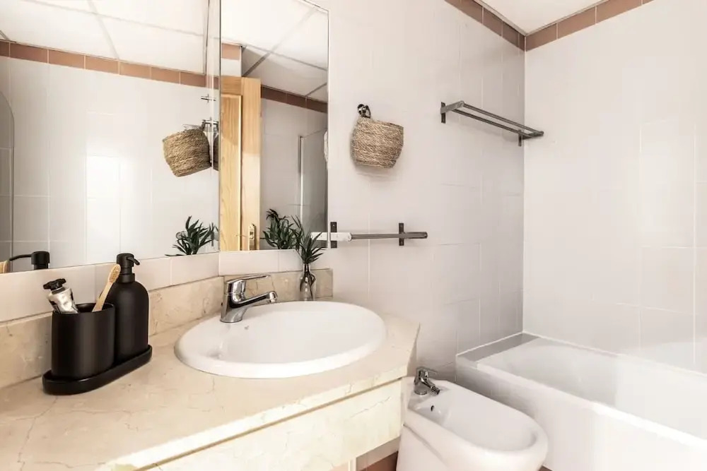 Marques - 1 Bedroom With Pool in Madrid