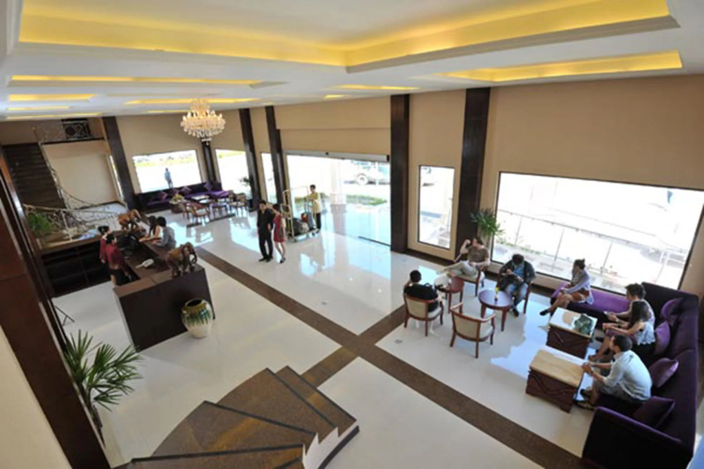 Savan Resorts