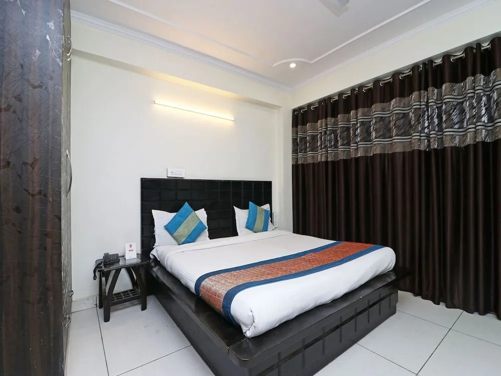 Ronak Hotel