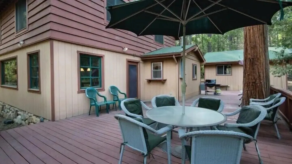 Scenic Wonders Bassett Cabin 5 Bedrooms