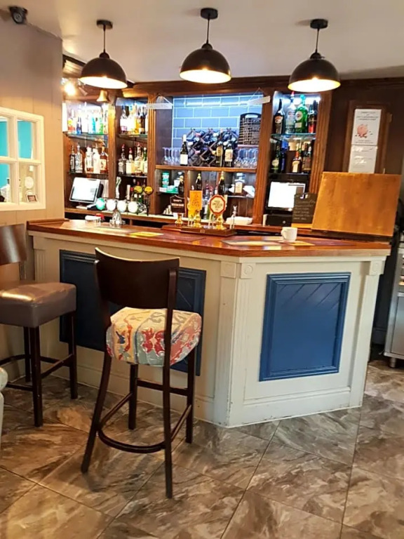 The GAINSBOROUGH ARMS
