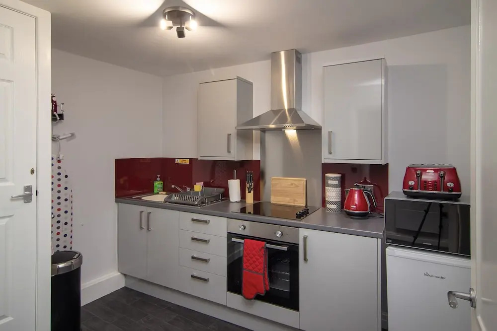 2 Bdrm Sleeps 7 Near Top Attractions Free Parking