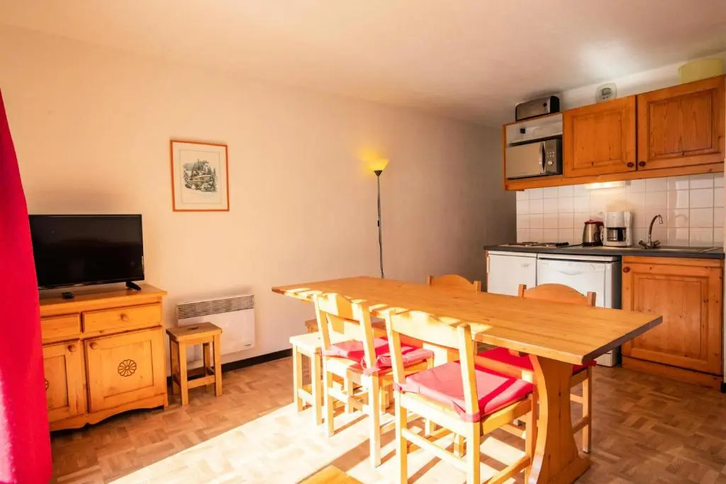 Résidence Le Cheval Blanc - 4 Pièces pour 8 Personnes 193068