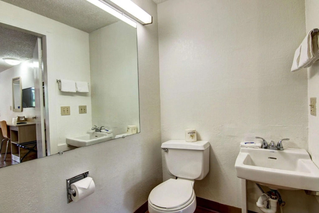 Motel 6-Union City, GA - Atlanta Airport