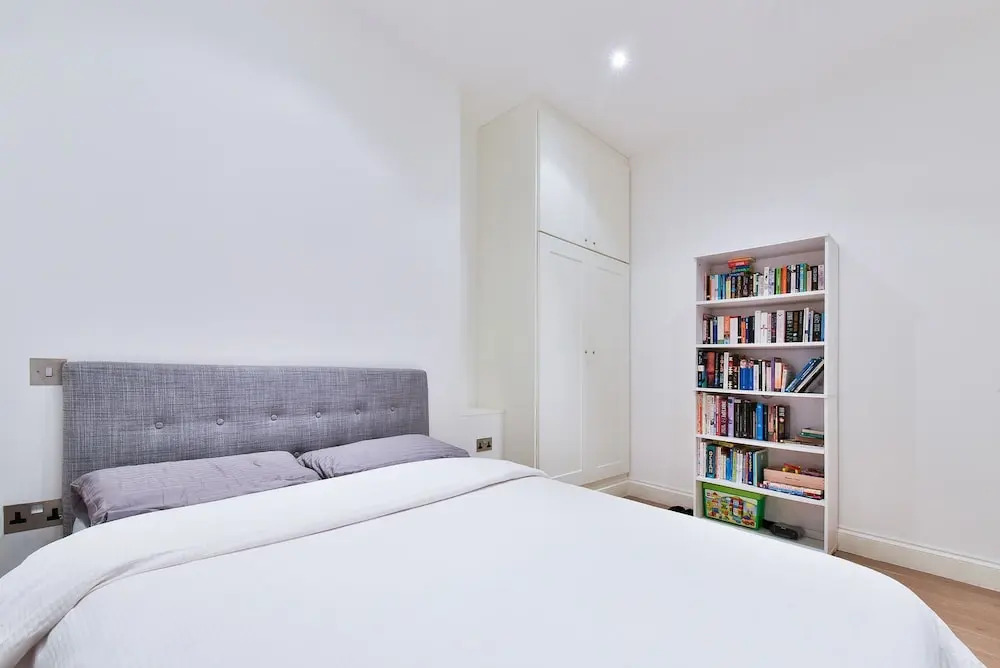 NEW Sleek and Smart 2BD Flat in Fulham/Chelsea