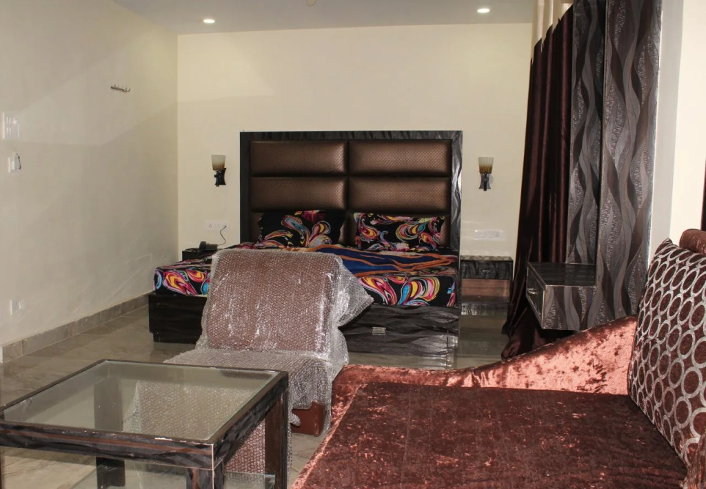 Puri Guest House