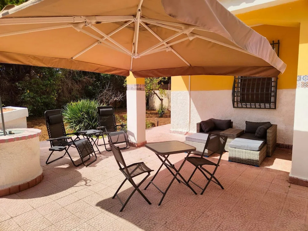 Villa Immersed in Relaxation 500 Metres From the Sea