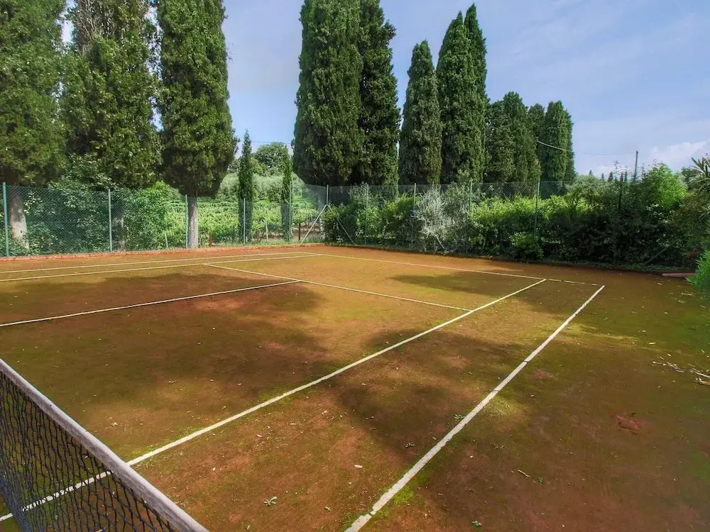 Expensive Villa With Tennis Court in Sinalunga