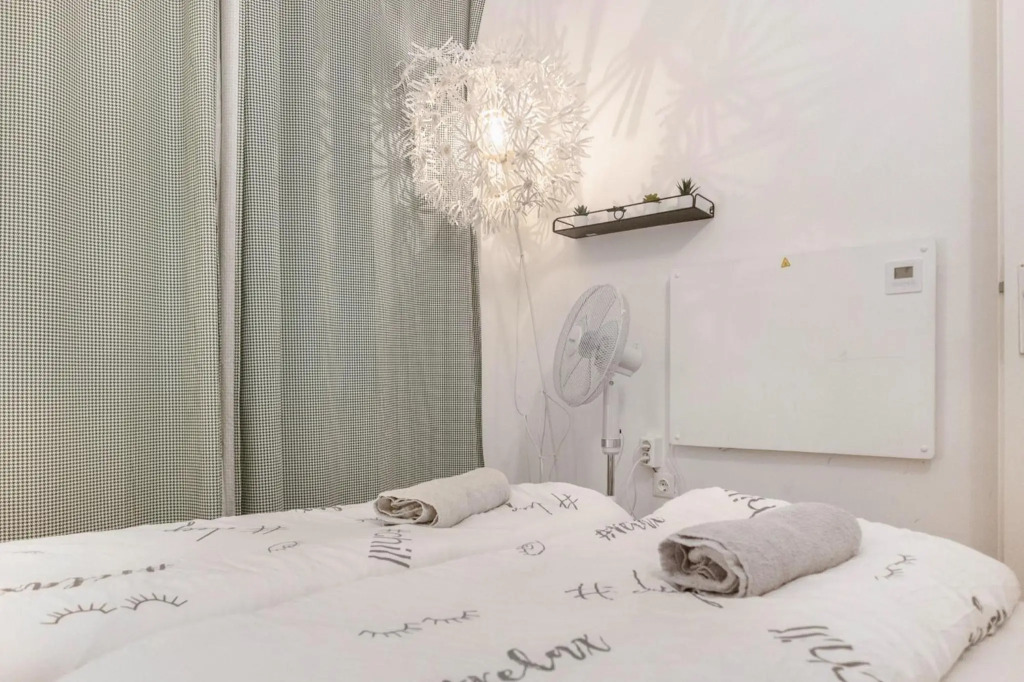 Comfortable 2BR Apt Near Schloss Schönbrunn