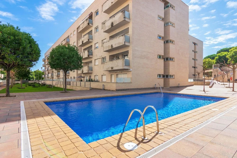 Apartment with 2 Bedrooms in Lloret de Mar, with Wonderful City View, Pool Access, Furnished Terrace - 500 M From the Beach