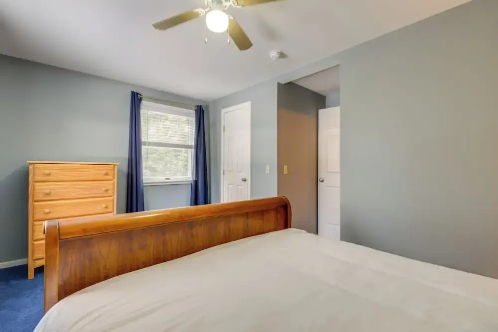 Golf, Hike & Unwind: Spacious Dover Retreat!