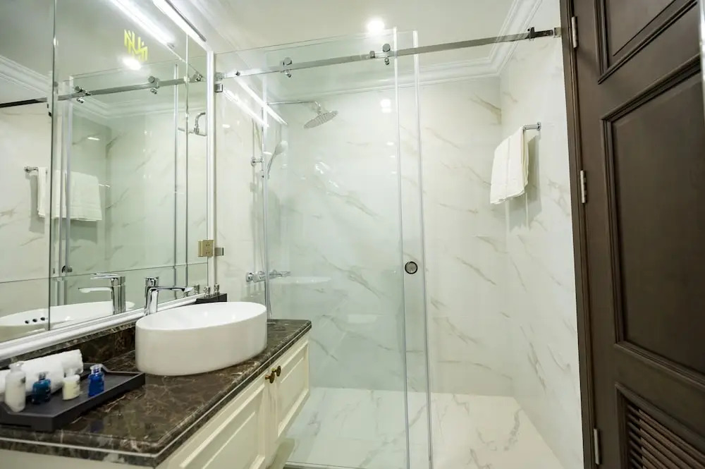 Madelise Hotel & Apartment