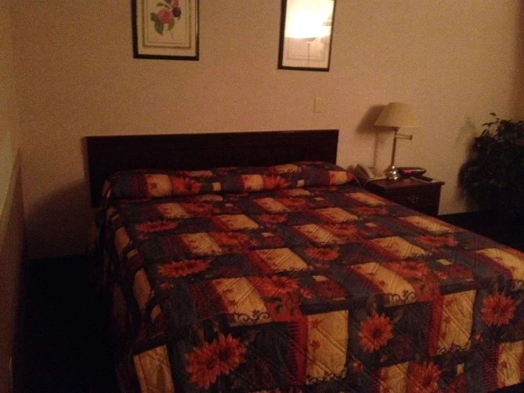 Weyburn Inn