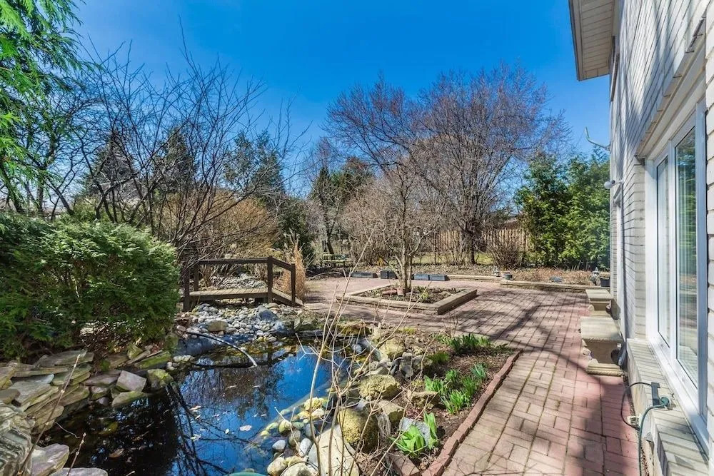 Retreat to a Beautiful Suite in Toronto