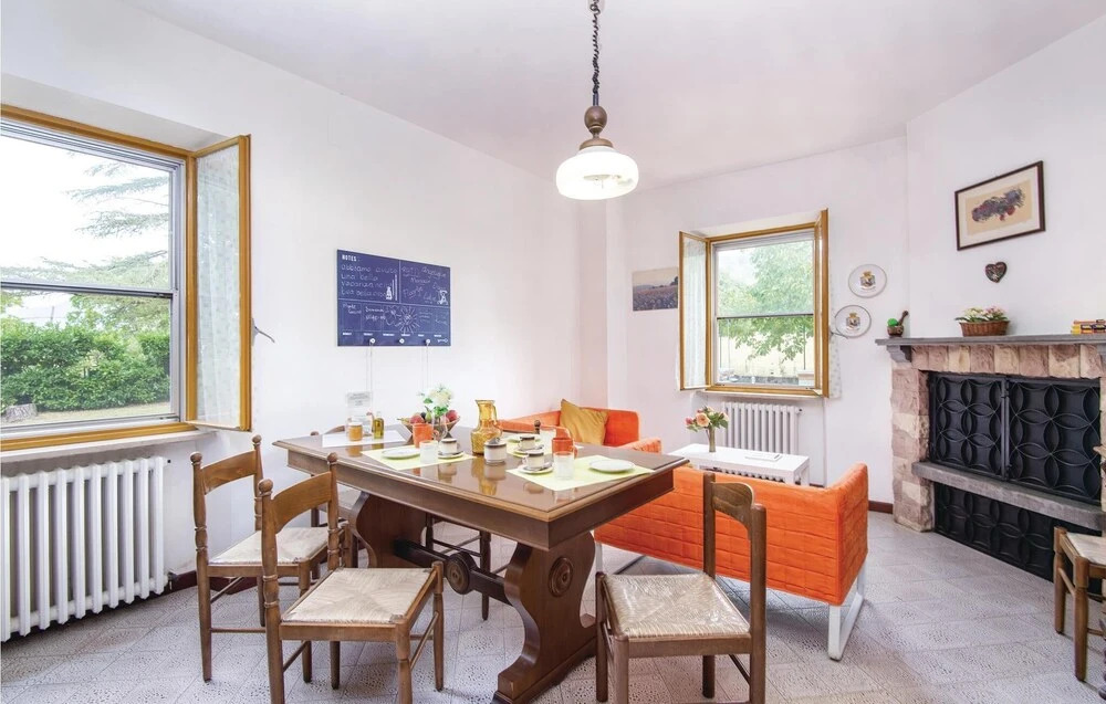 Amazing Home In Spoleto With Wifi