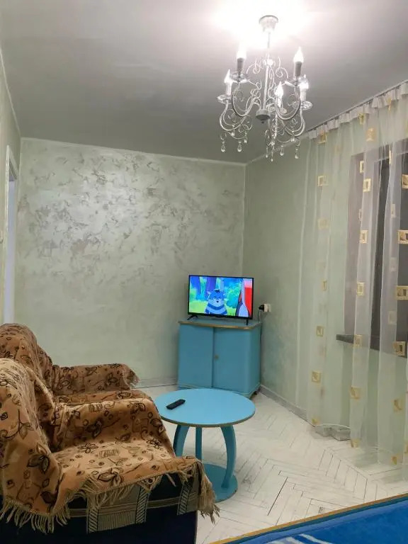 2h kom kV v Gagra