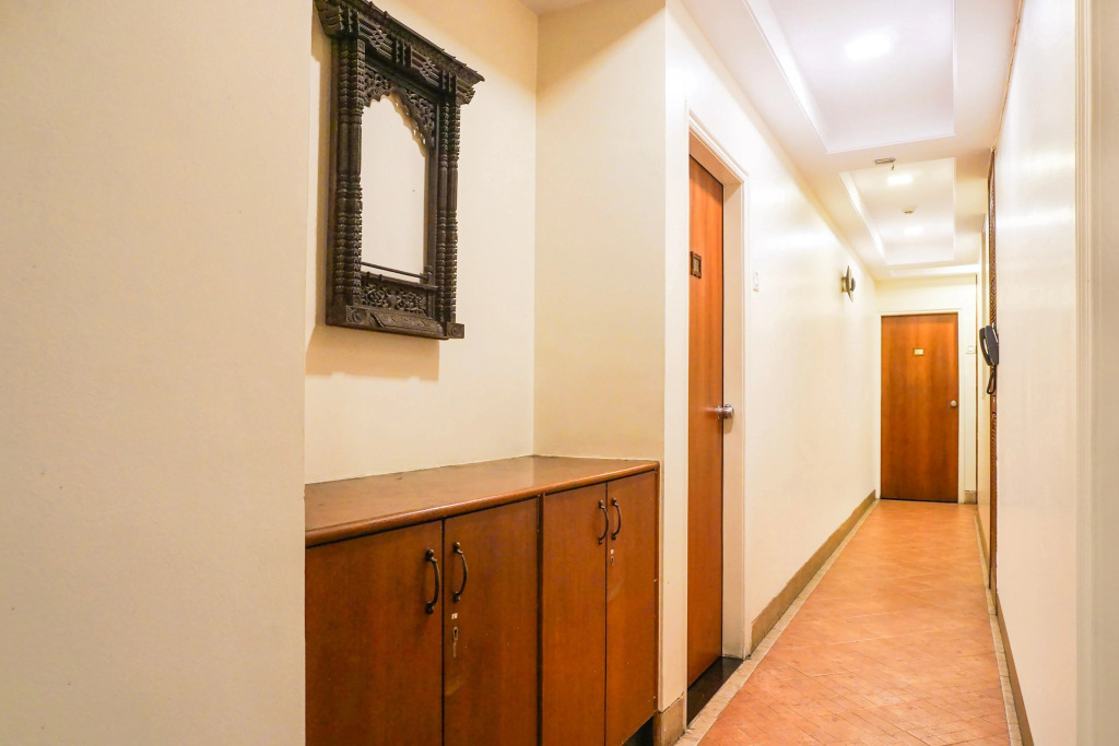 Super Townhouse Oak Prabhat Road