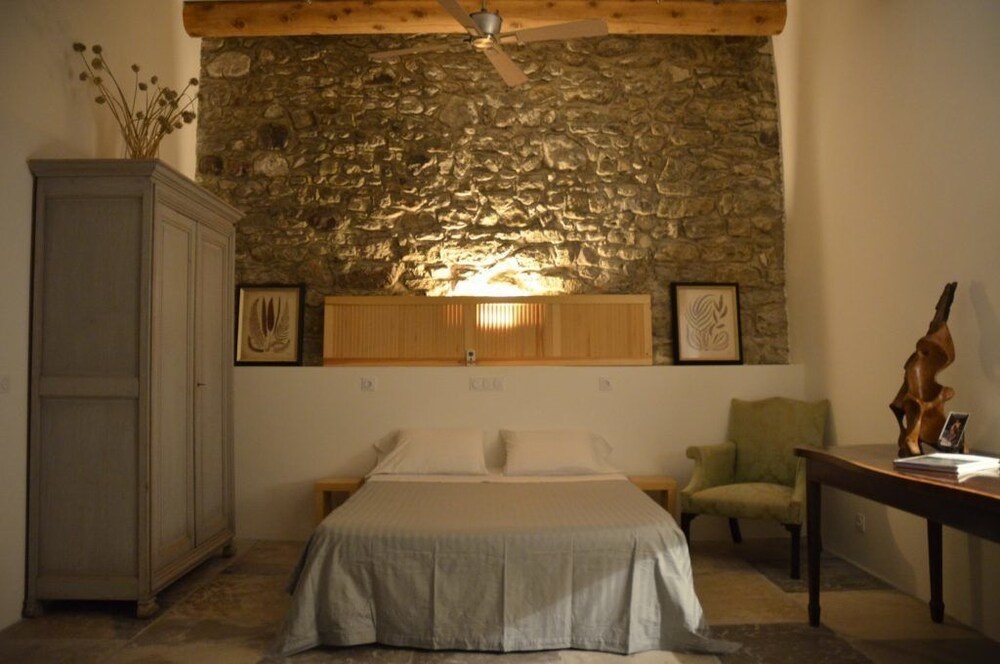 The Rhone Retreat