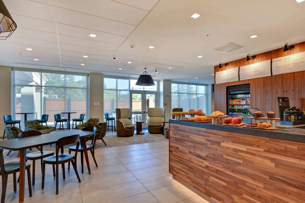 Courtyard by Marriott Jackson Madison