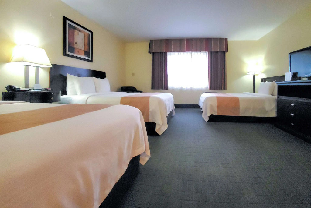 Quality Inn & Suites Anaheim at the Park