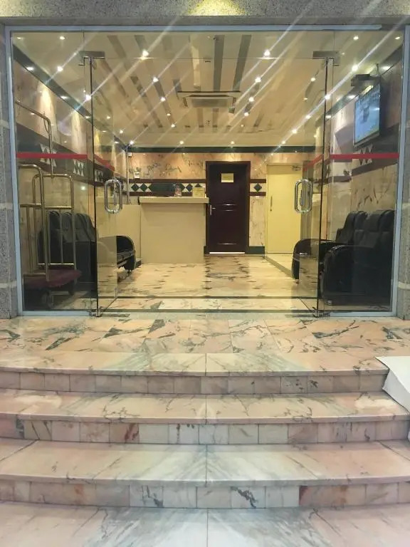 Al Meknan Hotel