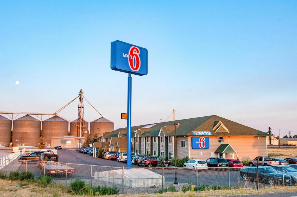 Motel 6-Idaho Falls, ID - Snake River