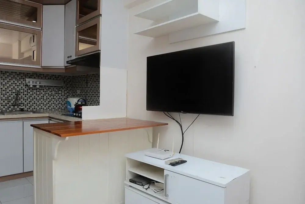 Comfort 2Br at Cinere Resort Apartment