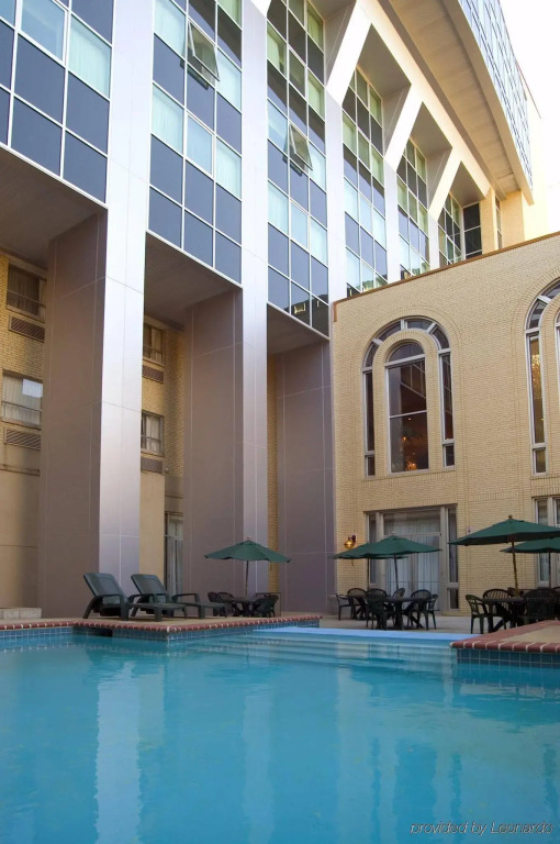 Clayton Plaza Hotel & Extended Stay