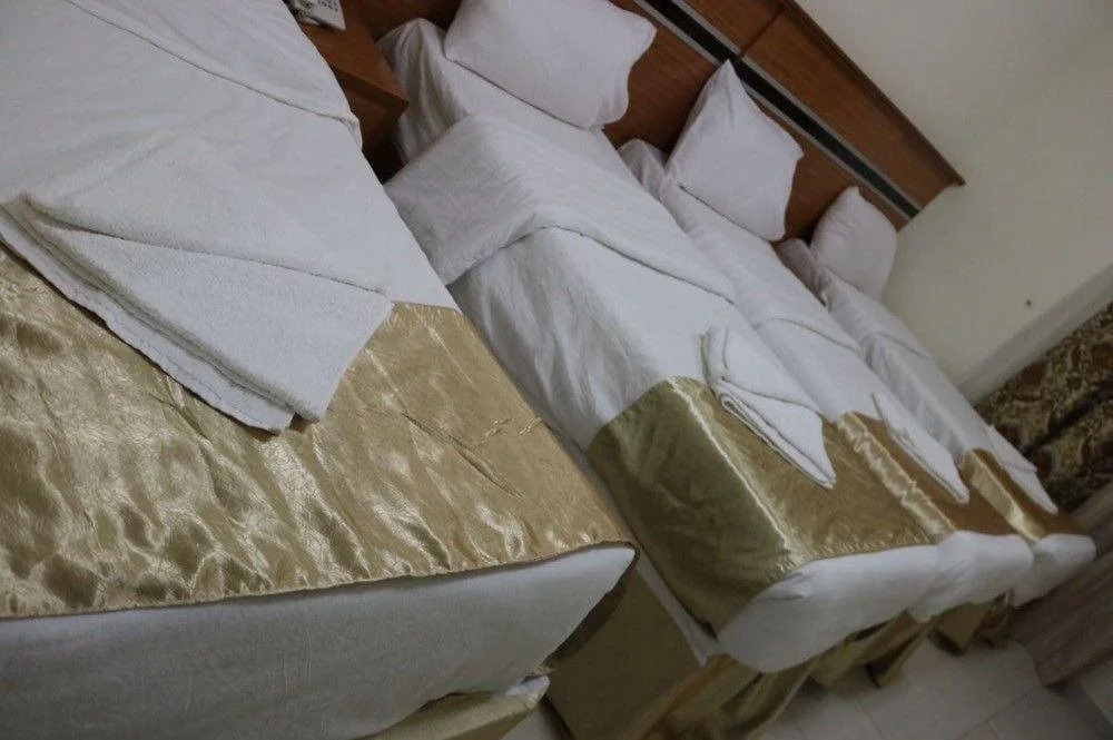 Iskan Hotel 9