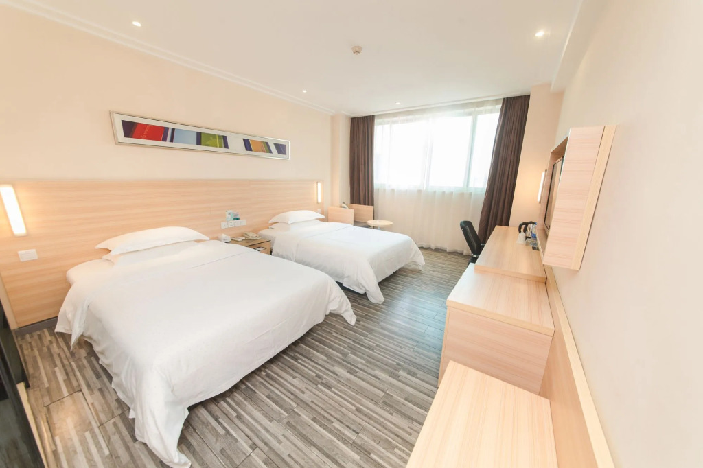 Rezen Proyal Hotel