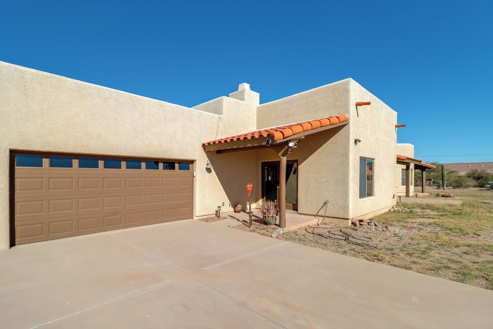 Pool & Views! Luxury Sonoran Desert Oasis Retreat