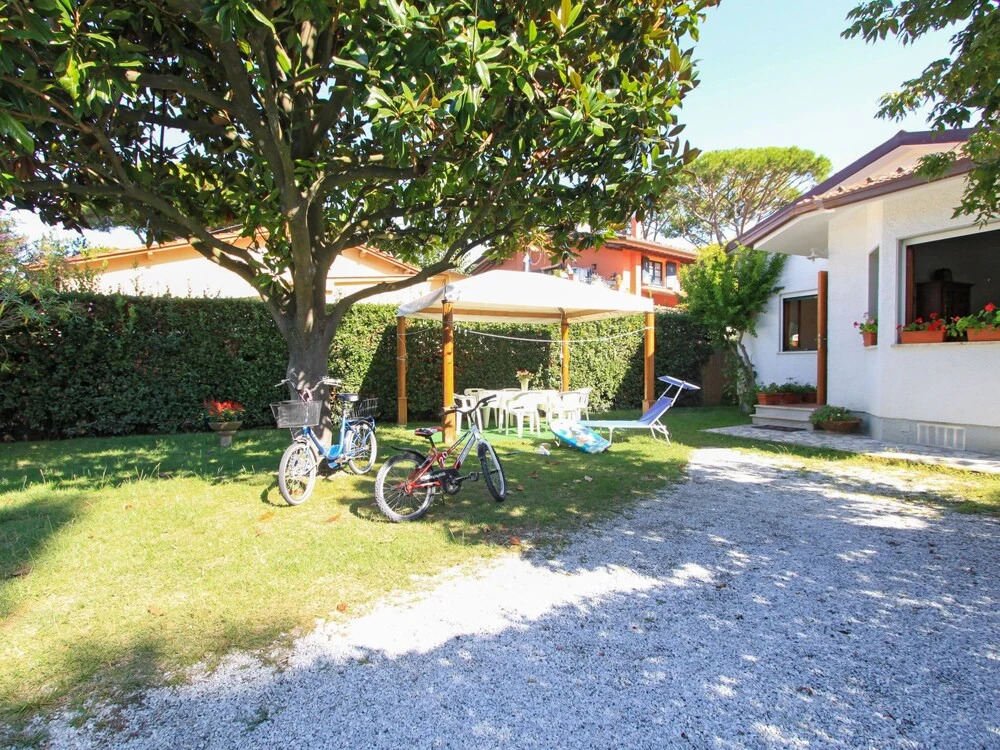 Villa Sandra by Interhome