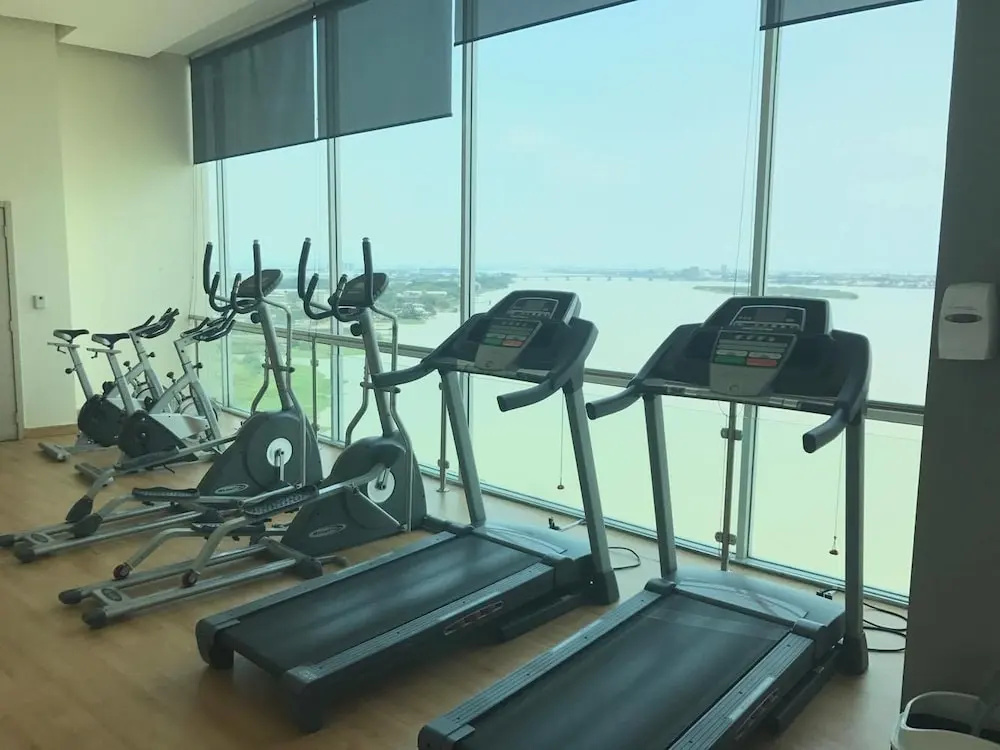 River View suites Puerto Santa Ana gye