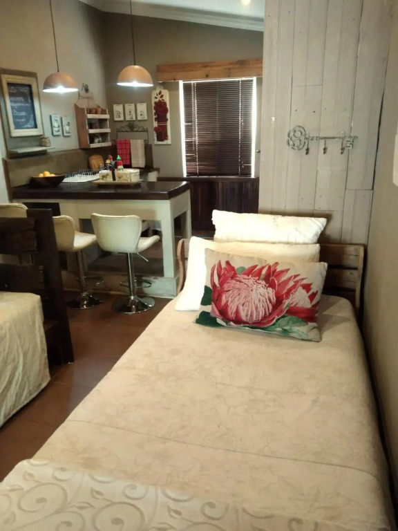Rubyred Cottage