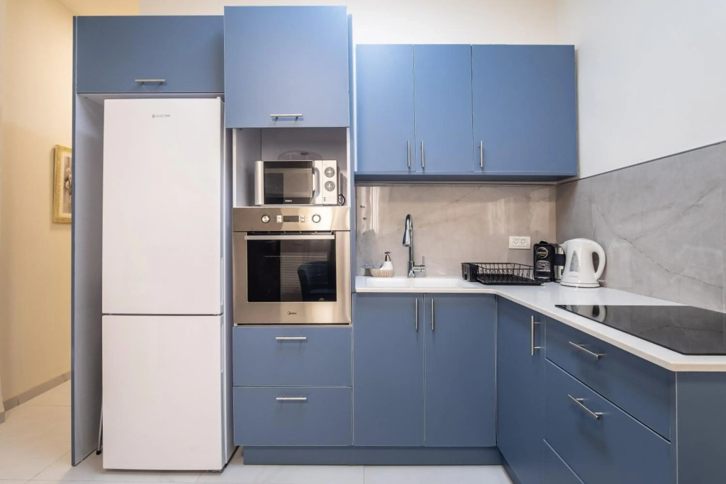 PORT CITY HAIFA - Luxury Apartments 50 mtrs From The Beach