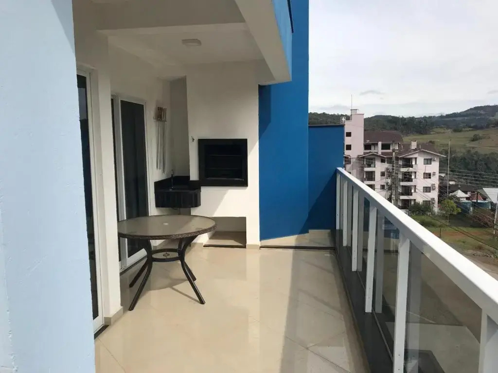 Apartamento amplo completo e climatizado