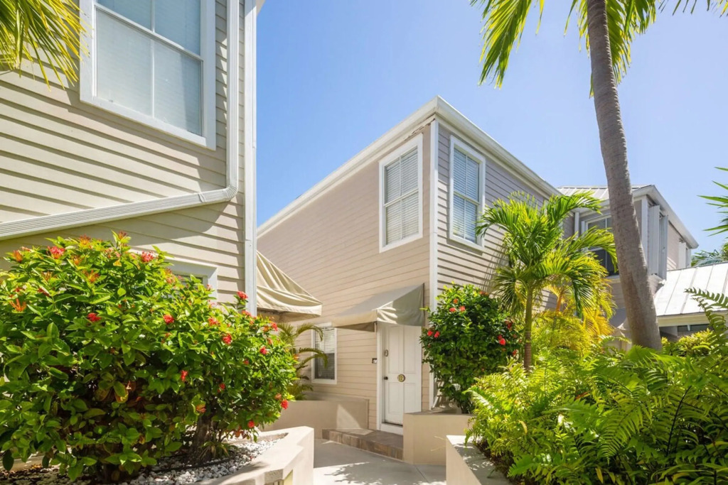 New Casa Caribe by Brightwild- Two-Story Condo Rooftop Pool