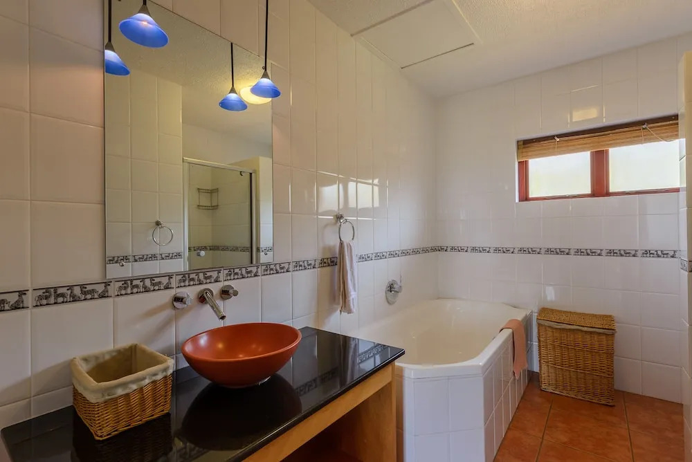 San Lameer Villa Rentals 14107