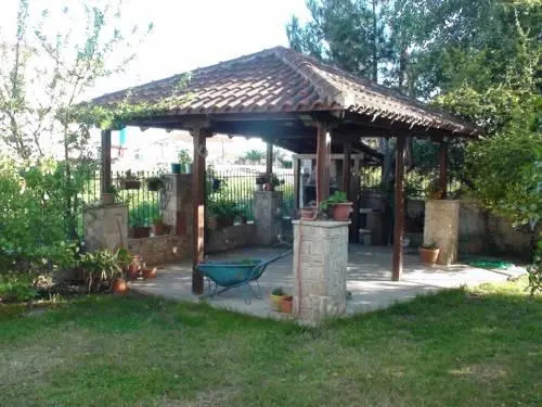 Venia Apartments