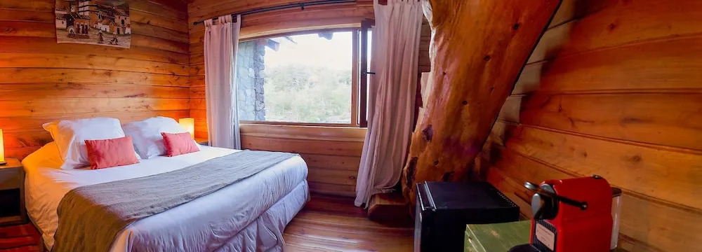 Hotel Roca Negra