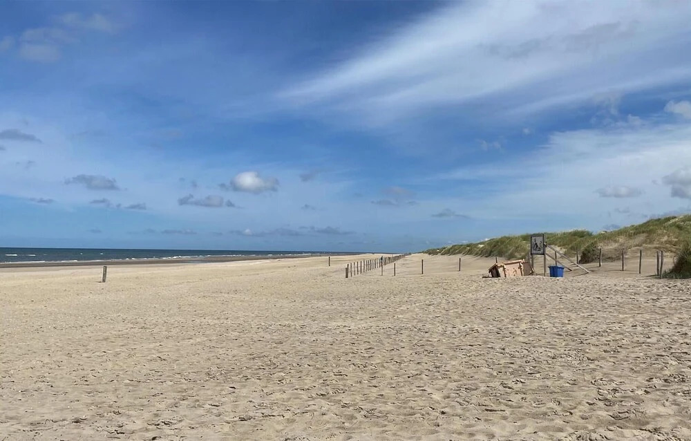Stunning Home in Bergen aan Zee With 2 Bedrooms and Internet