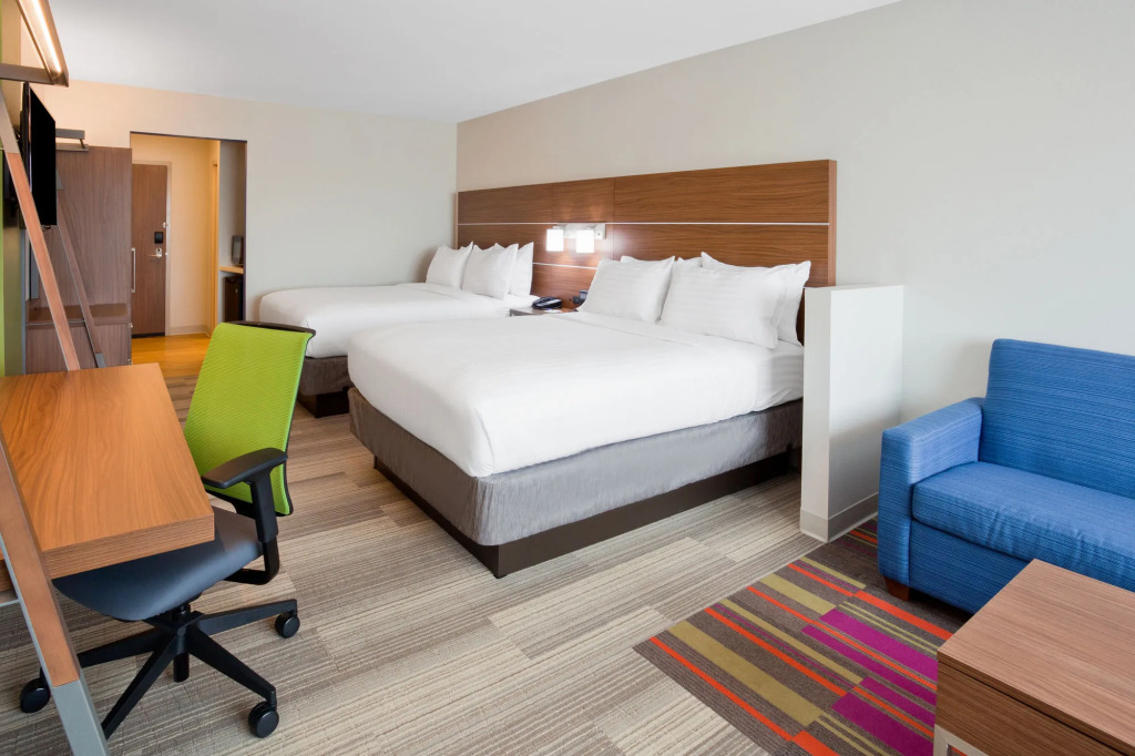 Holiday Inn Express and Suites Des Moines Downtown by IHG