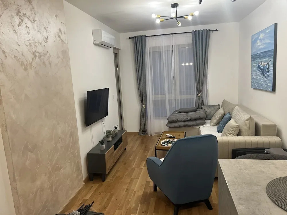 Adriatic Apartment Complex