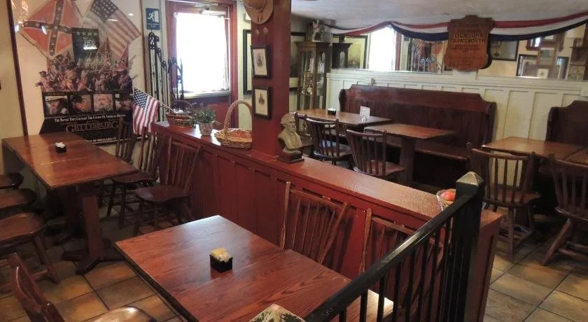 Historic Farnsworth House Inn
