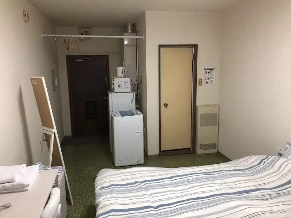 Nagayama Apartment Twin