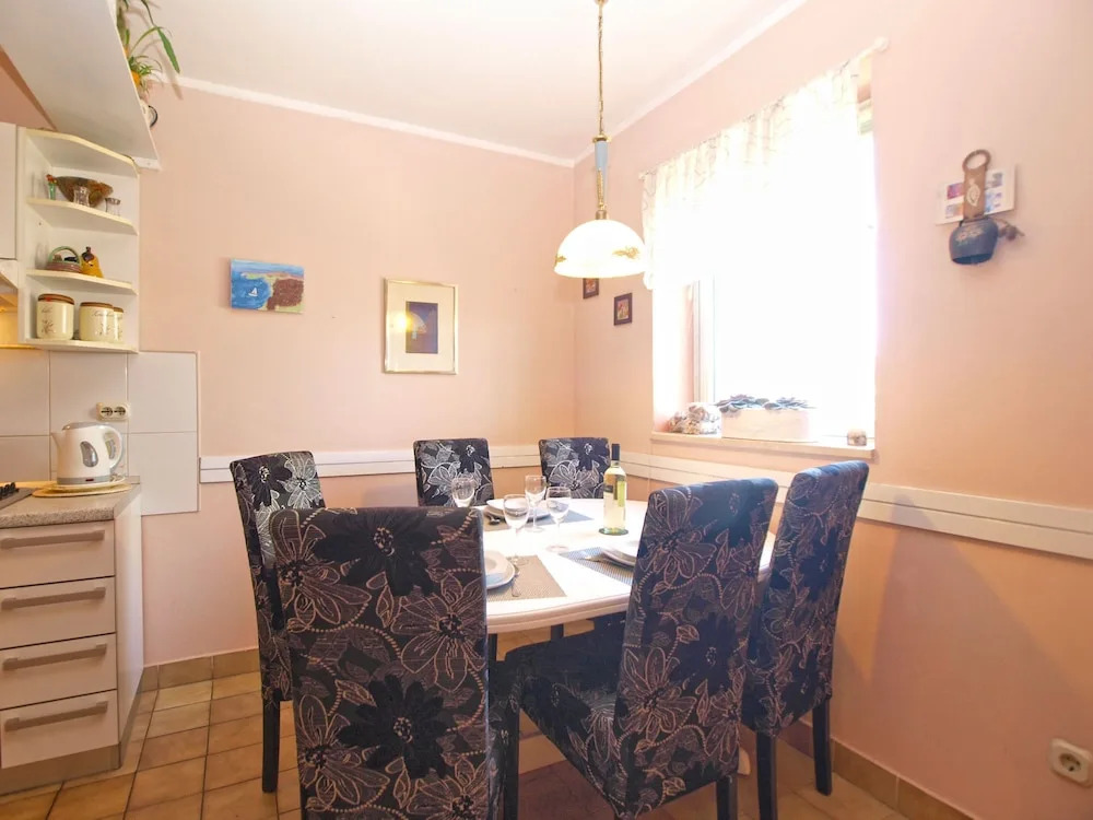 Apartment 1635