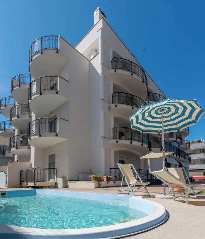 Altamira Residence